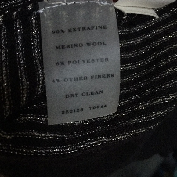 Ann Taylor sweater cardigan by women S - Picture 7 of 7